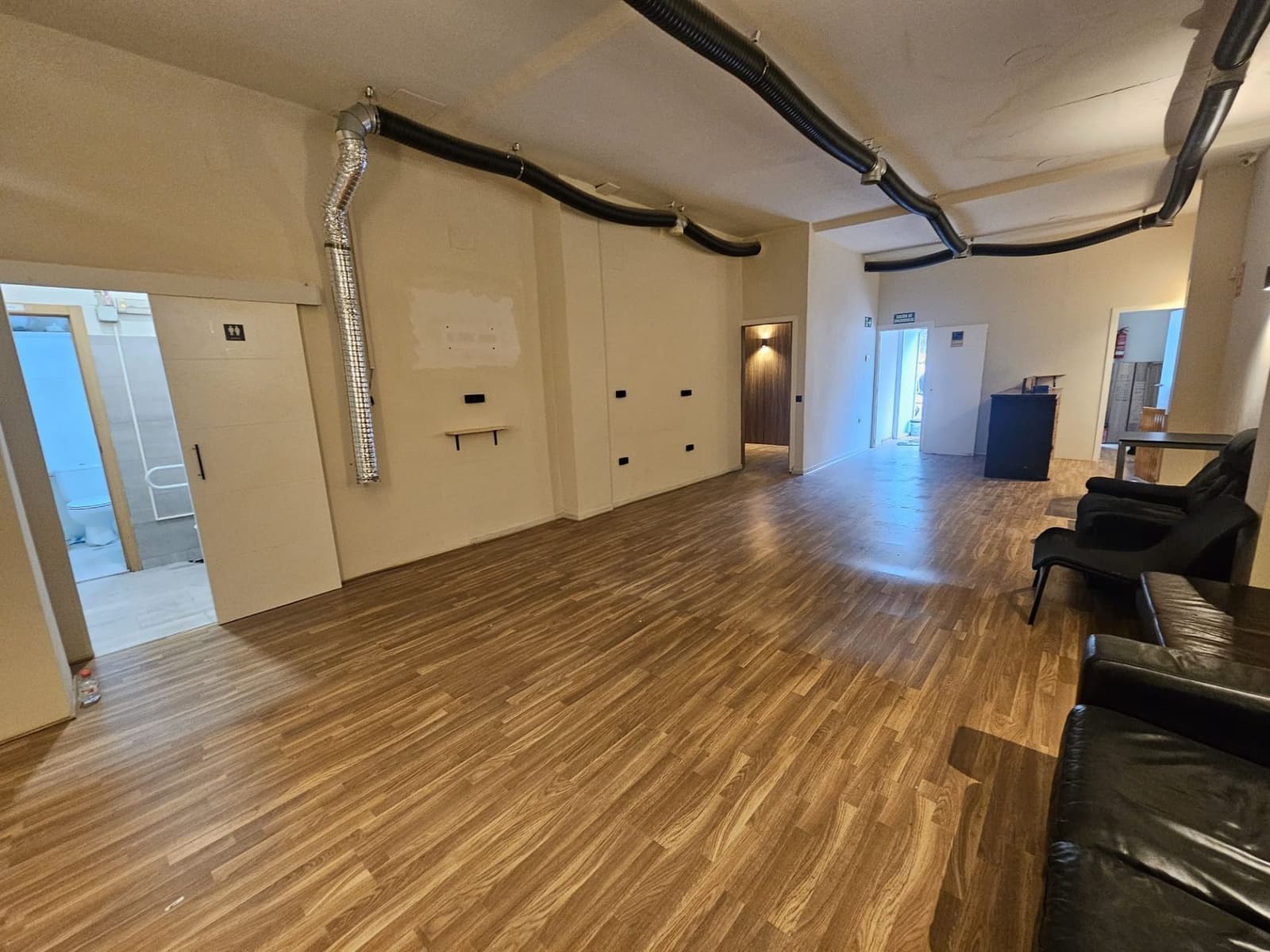 Comercial para venda em Valencia cidade - 148 000 € (Ref: 9455858)