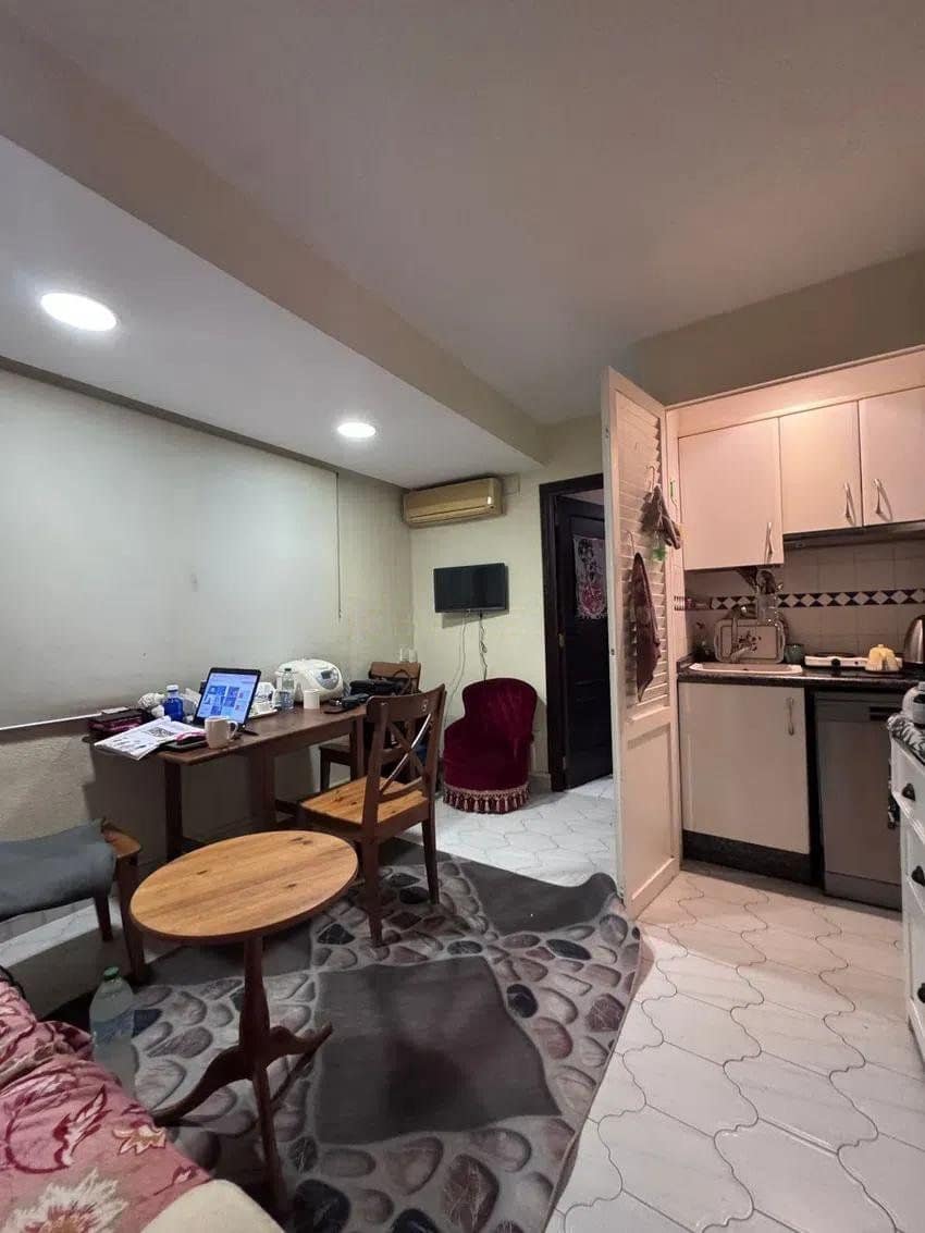 Piso de 1 habitación en València ciudad en venta - 209.000 € (Ref: 9455860)