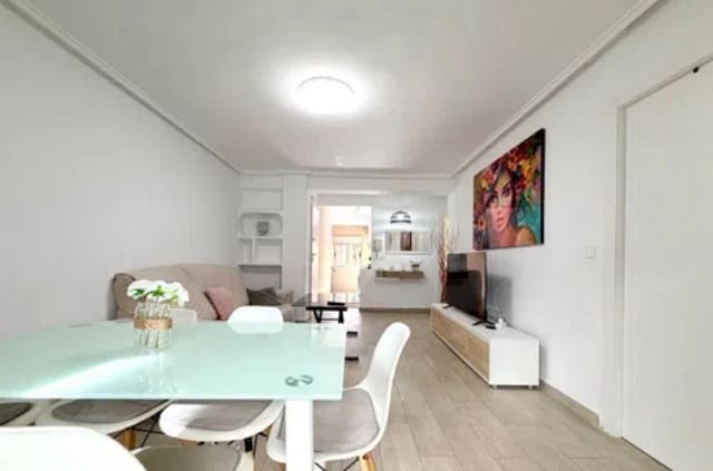 3 bedroom Apartment for sale in La Pobla de Farnals with pool garage - € 250,000 (Ref: 9461120)