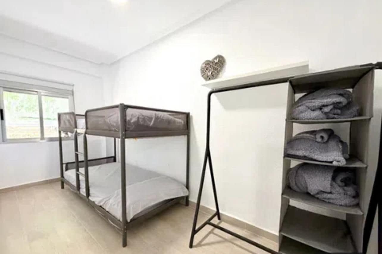 3 bedroom Apartment for sale in La Pobla de Farnals with pool garage - € 250,000 (Ref: 9461120)