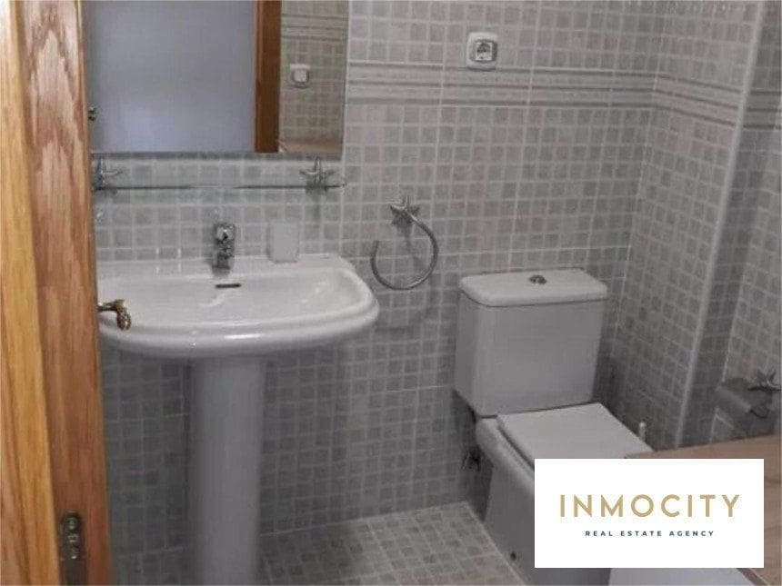 3 slaapkamer Flat te huur in Sagunto / Sagunt - € 1.100 (Ref: 9465202)