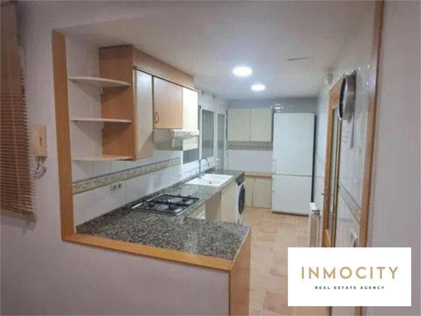 3 slaapkamer Flat te huur in Sagunto / Sagunt - € 1.100 (Ref: 9465202)