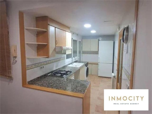 3 slaapkamer Flat te huur in Sagunto / Sagunt - € 1.100 (Ref: 9465202)