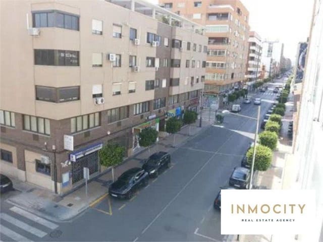 3 slaapkamer Flat te huur in Sagunto / Sagunt - € 1.100 (Ref: 9465202)