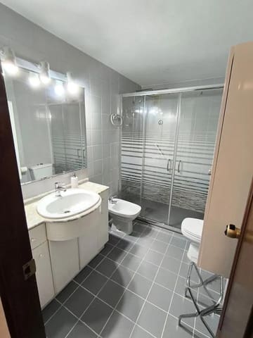 2 quarto Apartamento para arrendar em Mestalla, Valência cidade - 1 600 € (Ref: 9465203)
