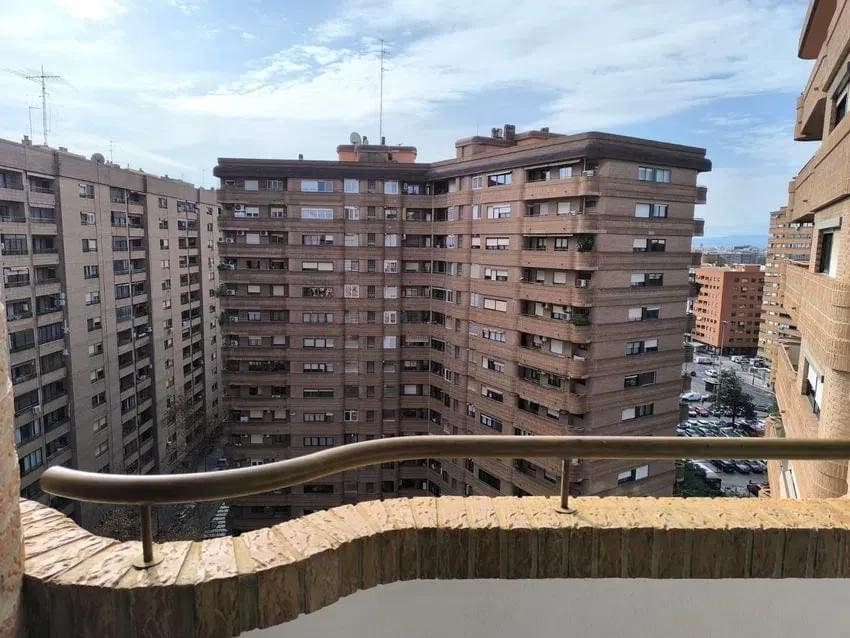 2 makuuhuone Asunto vuokrattavana paikassa Valencia kaupunki - 1 600 € (Ref: 9465203)