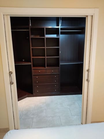 Piso de 2 habitaciones en Mestalla, València ciudad en alquiler con garaje - 1.400 € (Ref: 9465204)