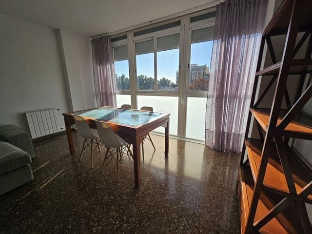 3 sovrum Lägenhet att hyra i Valencia stad - 1 100 € (Ref: 9470316)
