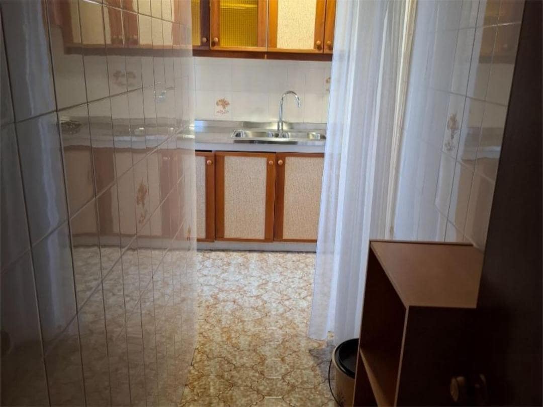 3 bedroom Flat for sale in Valencia city - € 230,000 (Ref: 9532114)