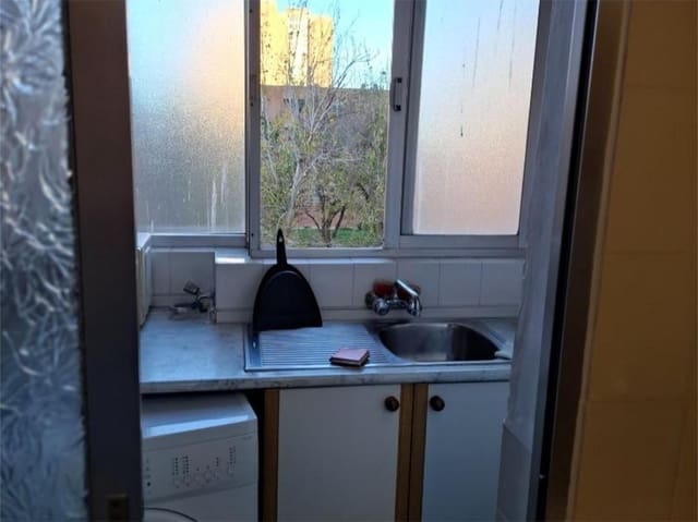 Piso de 3 habitaciones en Na Rovella, València ciudad en venta - 230.000 € (Ref: 9532114)