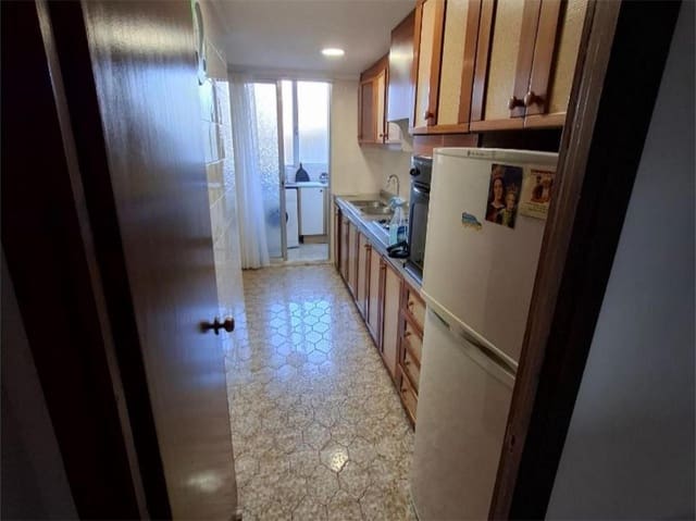 Piso de 3 habitaciones en Na Rovella, València ciudad en venta - 230.000 € (Ref: 9532114)