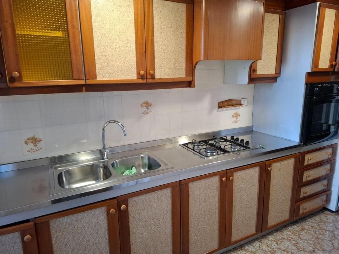3 bedroom Flat for sale in Valencia city - € 230,000 (Ref: 9532114)