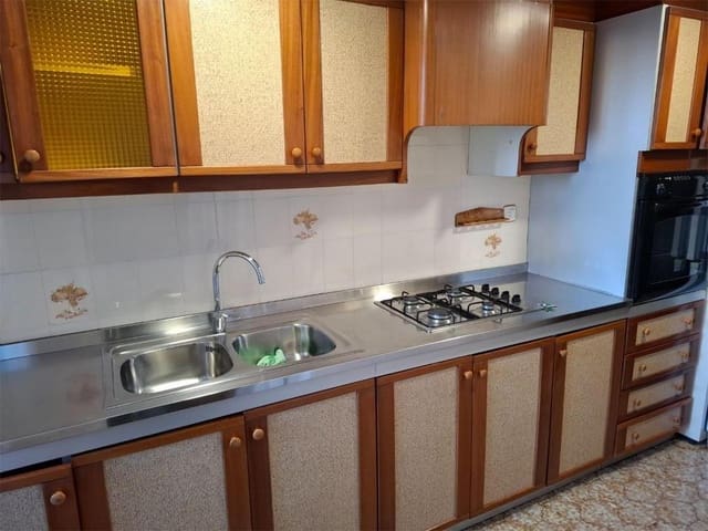 Piso de 3 habitaciones en Na Rovella, València ciudad en venta - 230.000 € (Ref: 9532114)