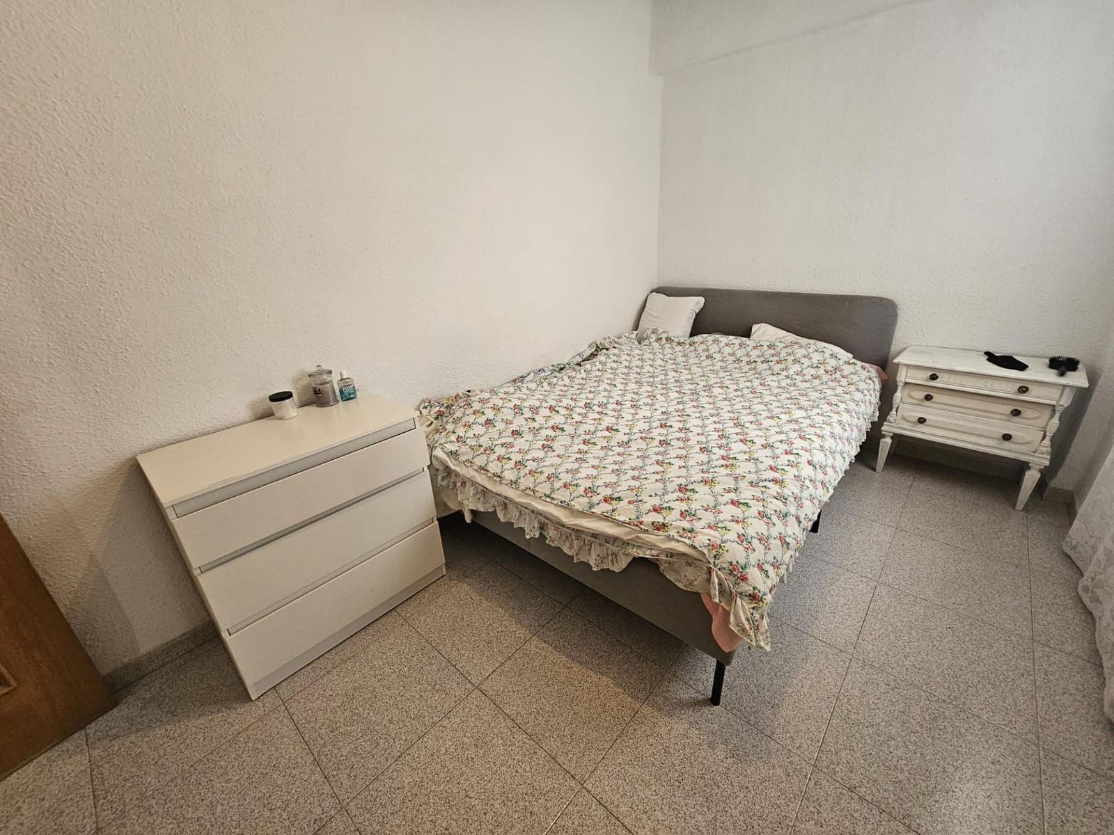 3 makuuhuone Asunto myytävänä paikassa Valencia kaupunki - 200 000 € (Ref: 9532116)