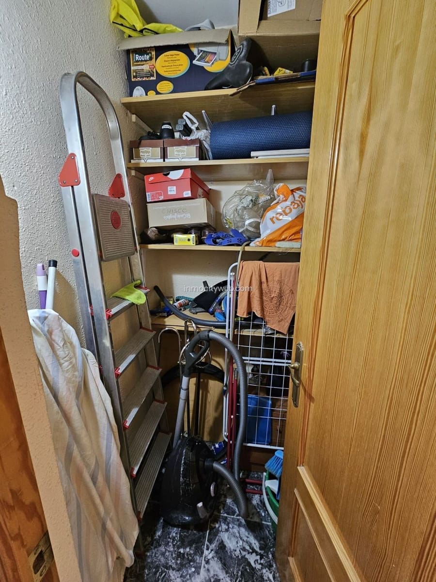 3 makuuhuone Asunto myytävänä paikassa Valencia kaupunki - 350 000 € (Ref: 9532118)