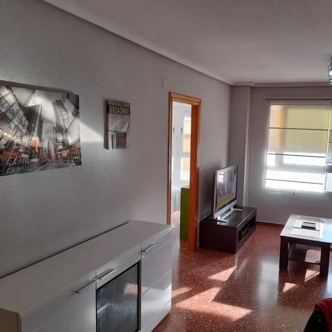 1 soveværelse Lejlighed til salg i Russafa, Valencia by med garage - € 230.000 (Ref: 9532119)