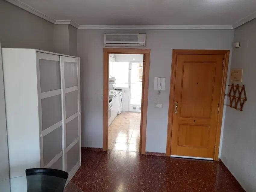 1 bedroom Flat for sale in Valencia city with garage - € 230,000 (Ref: 9532119)