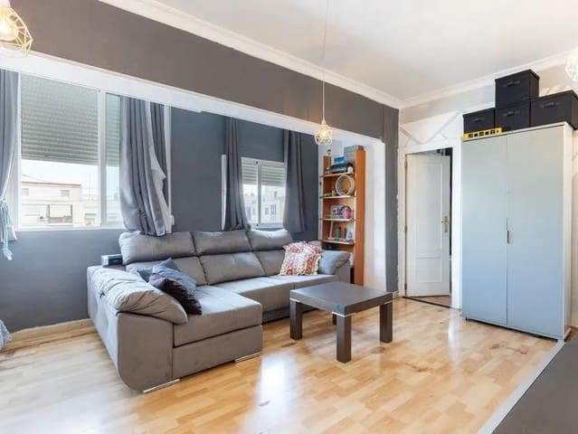 3 bedroom Flat for sale in La Gran Via, Valencia city - € 280,000 (Ref: 9532120)