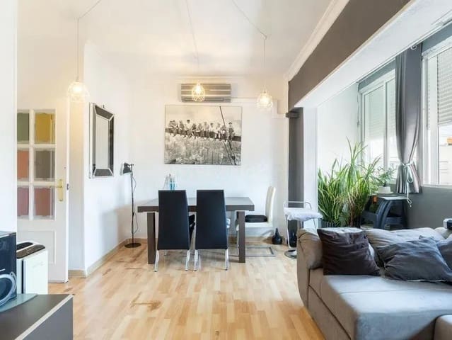 3 bedroom Flat for sale in La Gran Via, Valencia city - € 280,000 (Ref: 9532120)