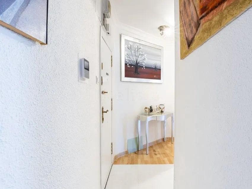 3 bedroom Flat for sale in Valencia city - € 280,000 (Ref: 9532120)