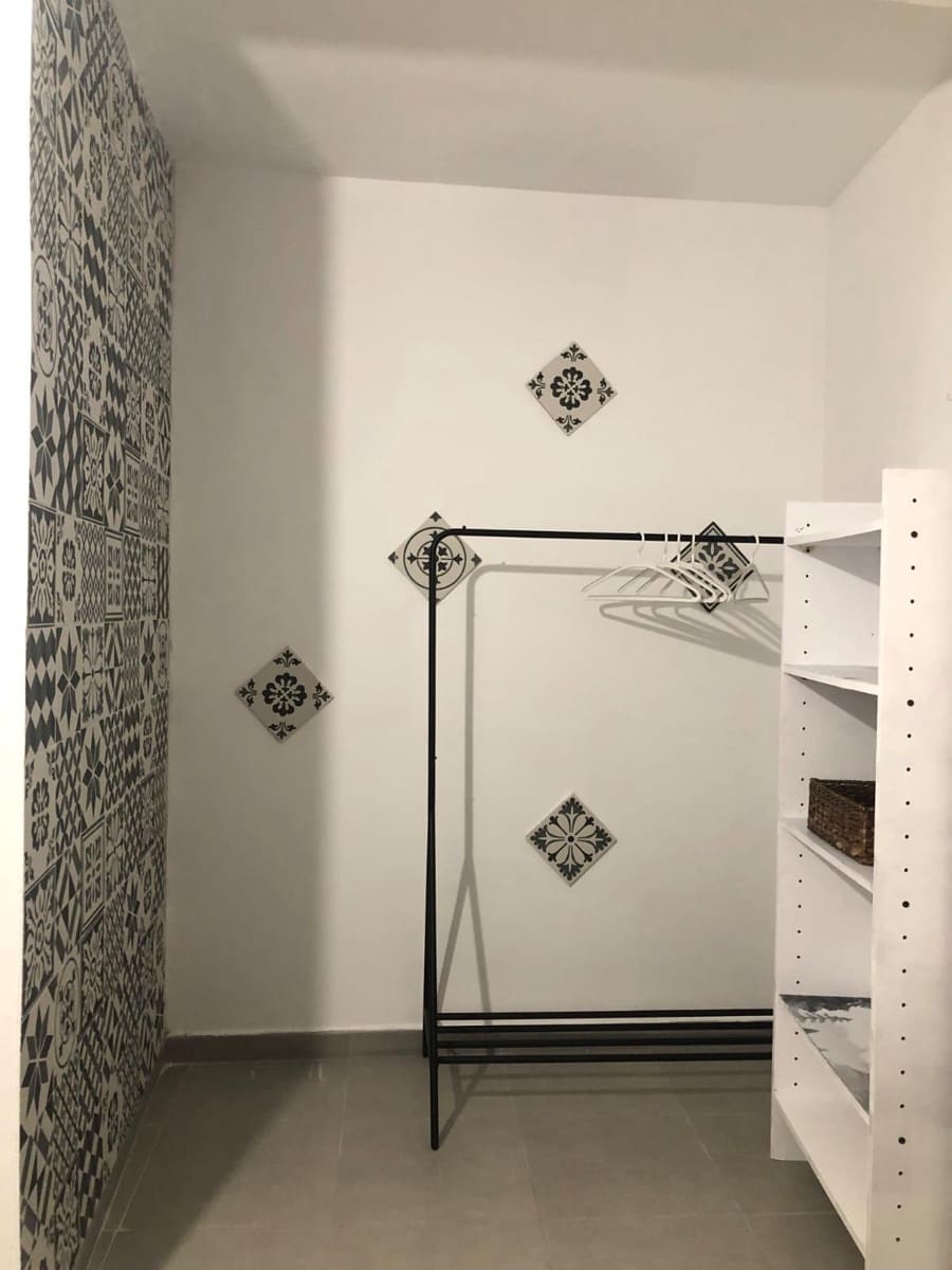 1 soverom Leilighet til leie i Valencia by - € 1 200 (Ref: 9532122)