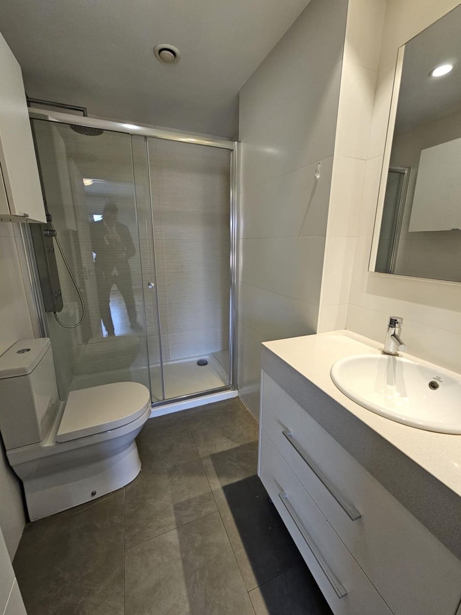 Appartement de 3 chambres à louer à Valence ville avec garage - 2 600 € (Ref: 9532125)