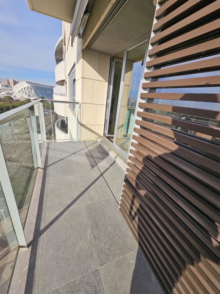 Appartement de 3 chambres à louer à Valence ville avec garage - 2 600 € (Ref: 9532125)