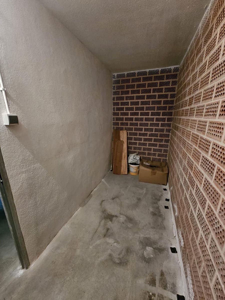 Appartement de 3 chambres à louer à Valence ville avec garage - 2 600 € (Ref: 9532125)