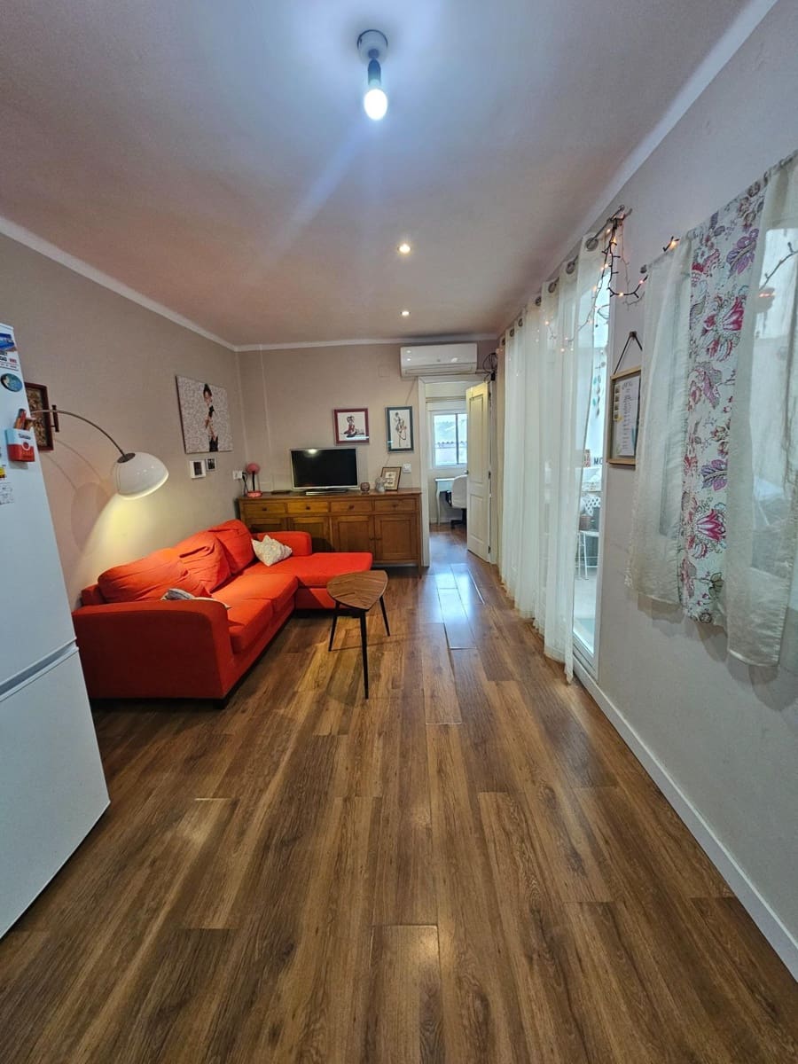 2 soveværelse Lejlighed til salg i Valencia by - € 230.000 (Ref: 9532128)