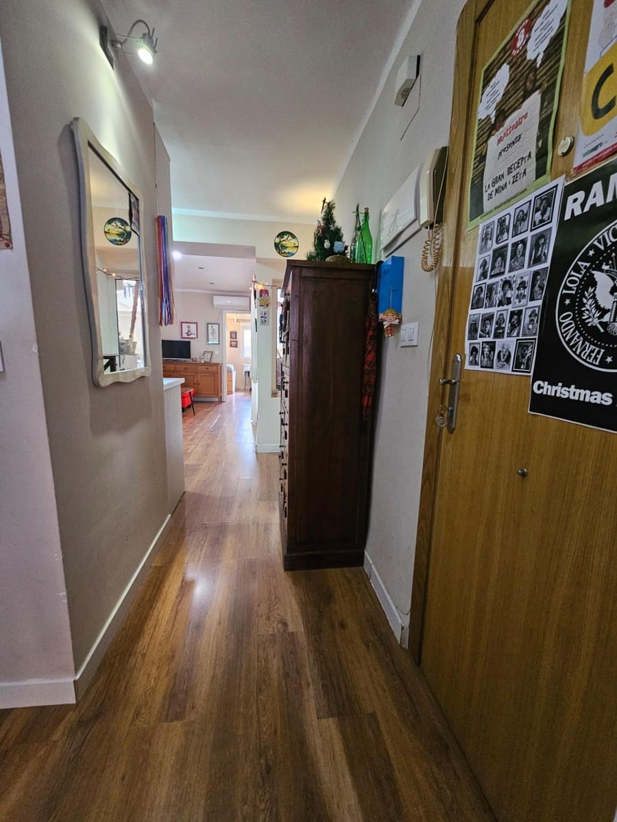 2 soveværelse Lejlighed til salg i Valencia by - € 230.000 (Ref: 9532128)