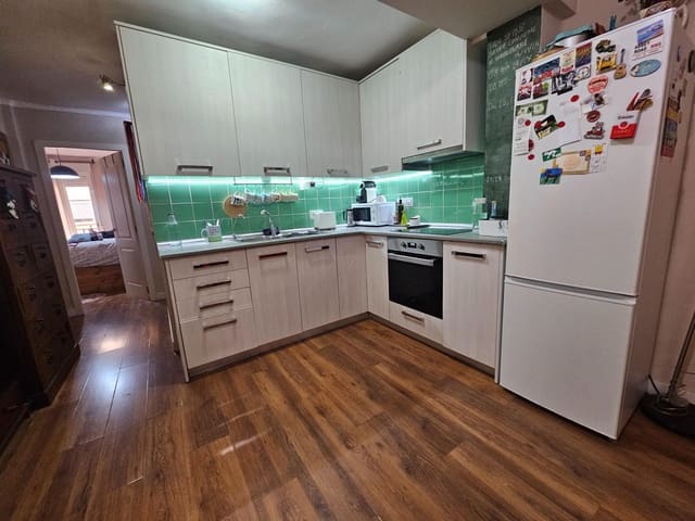 2 soveværelse Lejlighed til salg i Russafa, Valencia by - € 230.000 (Ref: 9532128)