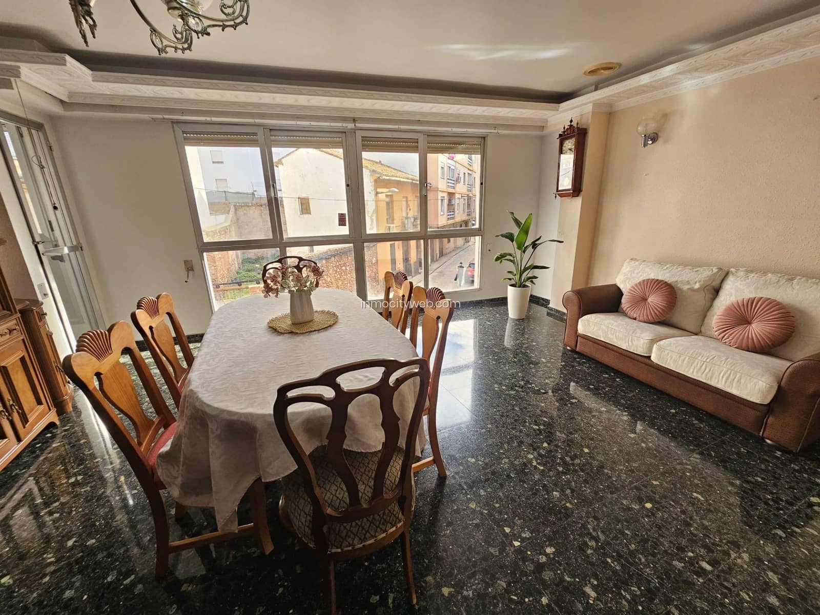 4 sovrum Lägenhet till salu i Sagunto / Sagunt med garage - 179 000 € (Ref: 9532129)