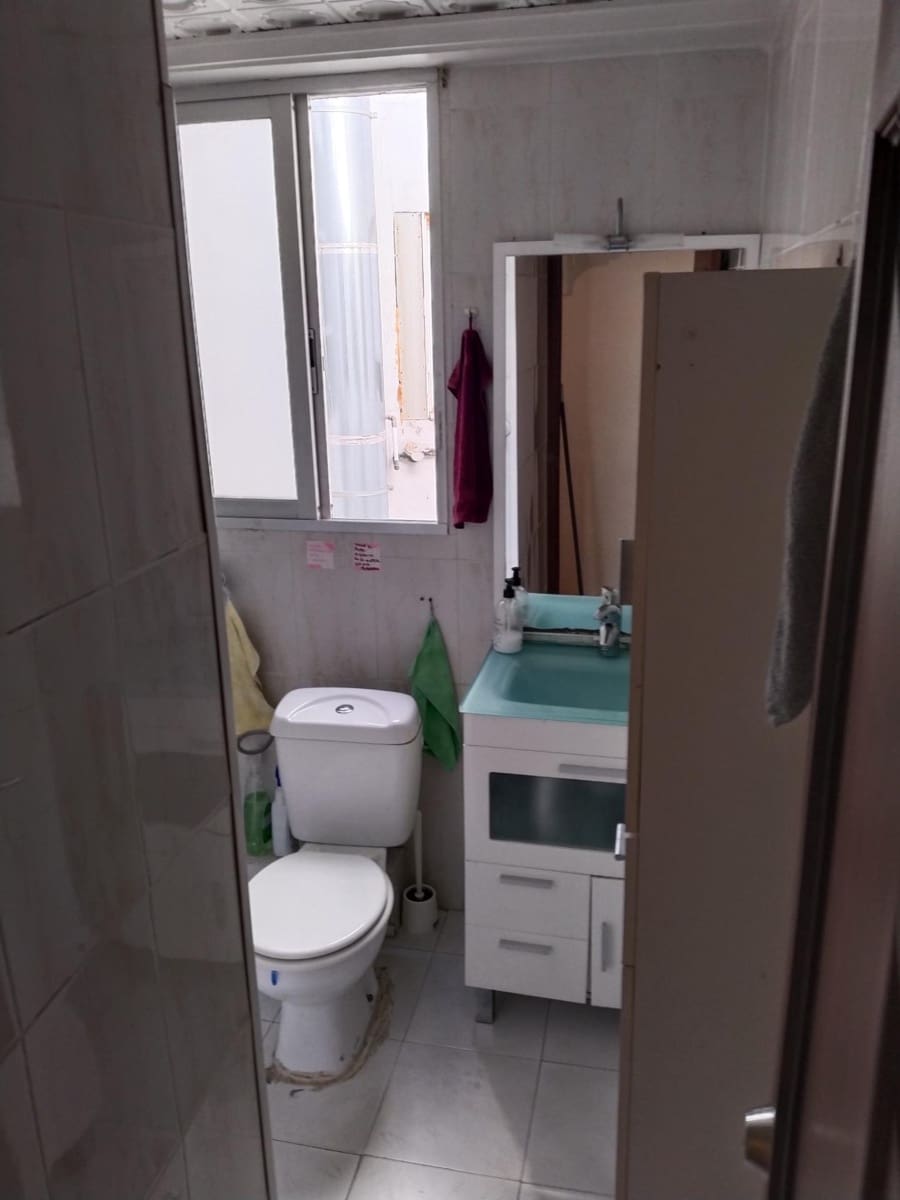 4 bedroom Flat for sale in Sueca - € 110,000 (Ref: 9532132)