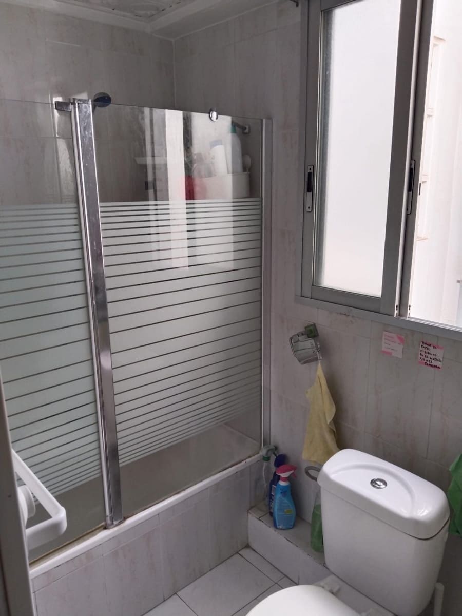 4 bedroom Flat for sale in Sueca - € 110,000 (Ref: 9532132)