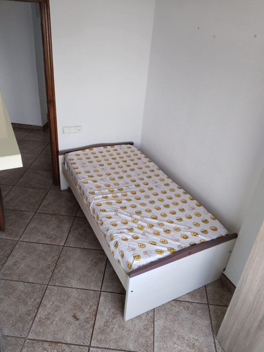 4 bedroom Flat for sale in Sueca - € 110,000 (Ref: 9532132)