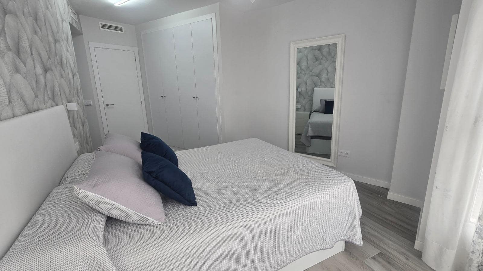 5 soveværelse Lejlighed til salg i Valencia by - € 575.000 (Ref: 9532134)