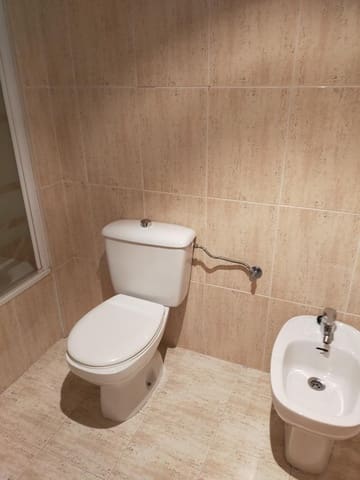 3 soverom Leilighet til leie i Nou Moles, Valencia by - € 1 400 (Ref: 9532135)