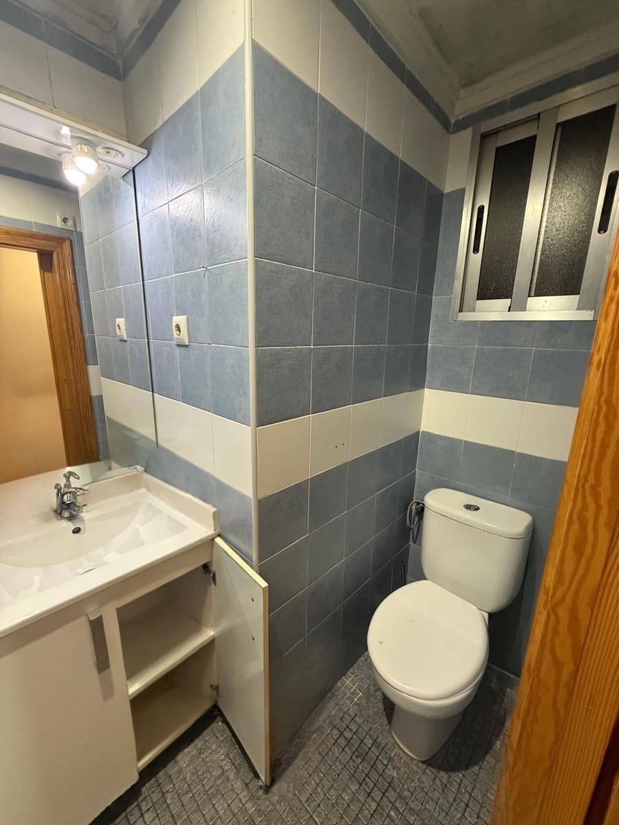 2 sypialnia Mieszkanie na sprzedaż w Miasto Walencja - 120 000 € (Ref: 9532136)