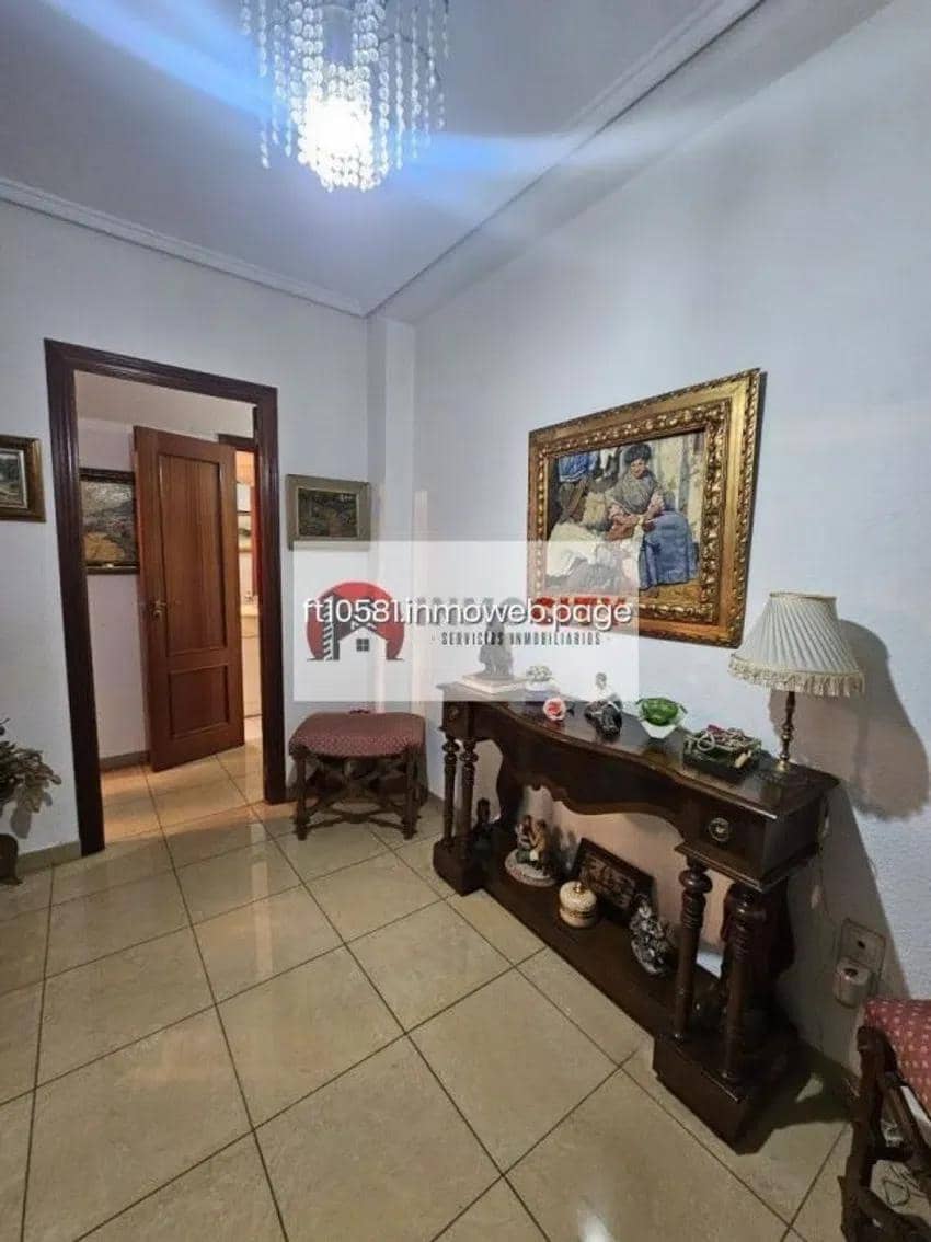 5 slaapkamer Flat te koop in Valencia stad met garage - € 466.000 (Ref: 9533750)