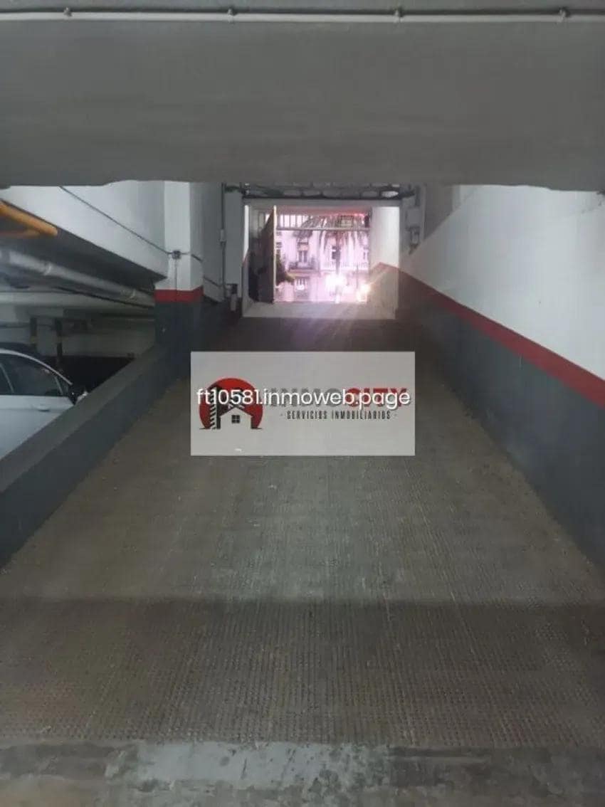 5 slaapkamer Flat te koop in Valencia stad met garage - € 466.000 (Ref: 9533750)