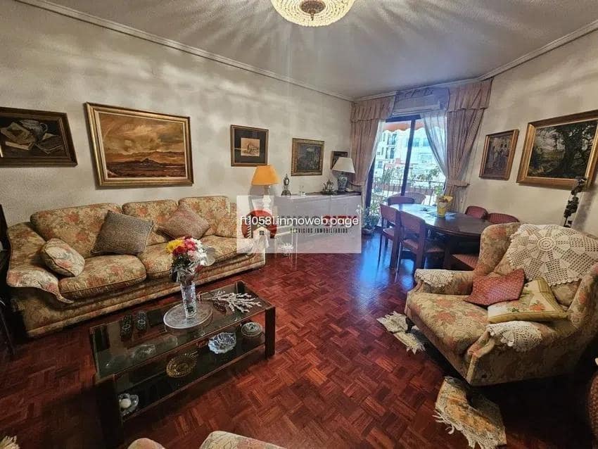 5 slaapkamer Flat te koop in Valencia stad met garage - € 466.000 (Ref: 9533750)