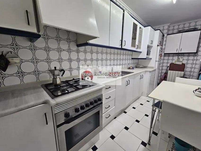 5 slaapkamer Flat te koop in Valencia stad met garage - € 466.000 (Ref: 9533750)