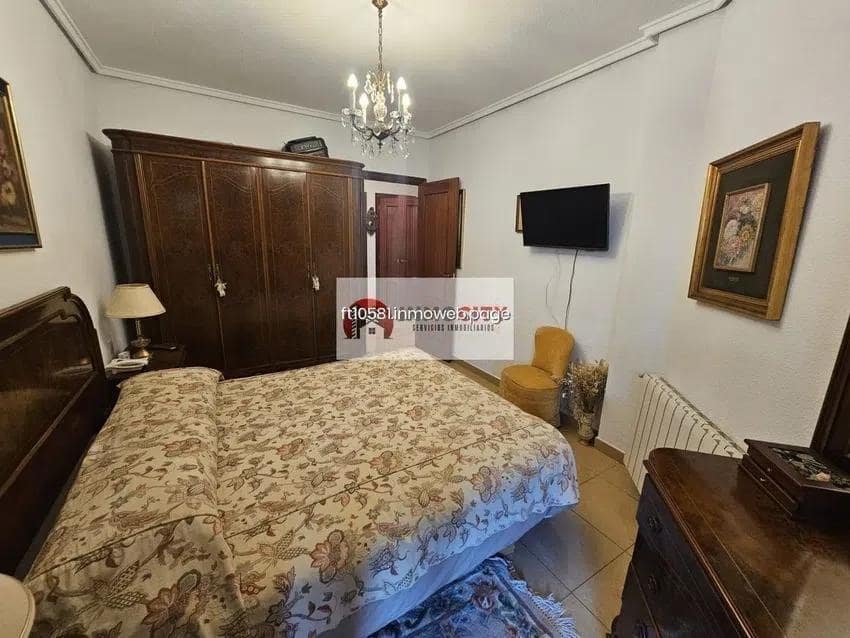 5 slaapkamer Flat te koop in Valencia stad met garage - € 466.000 (Ref: 9533750)