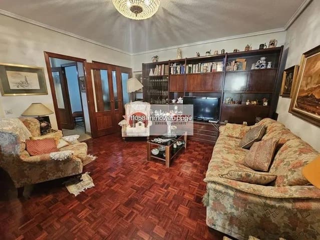 5 slaapkamer Flat te koop in Arrancapins, Valencia stad met garage - € 466.000 (Ref: 9533750)