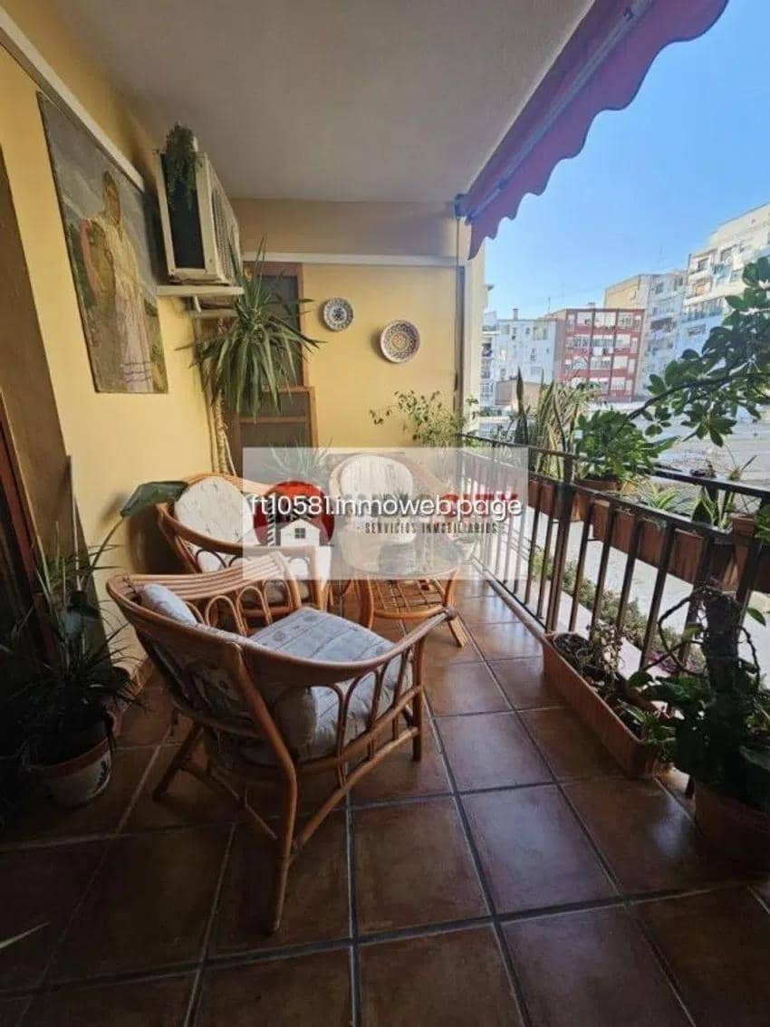 5 slaapkamer Flat te koop in Valencia stad met garage - € 466.000 (Ref: 9533750)