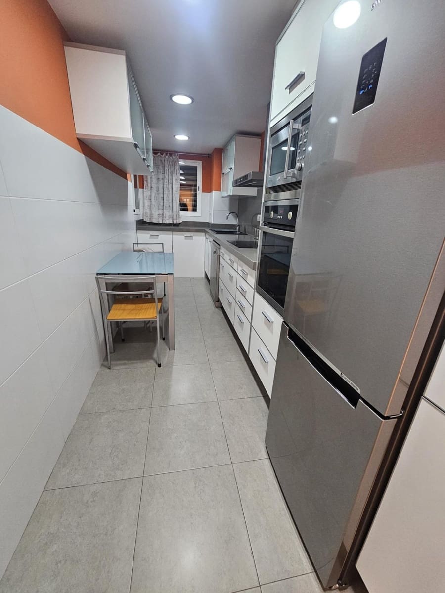 Appartement de 2 chambres à louer à Valence ville - 1 350 € (Ref: 9536796)