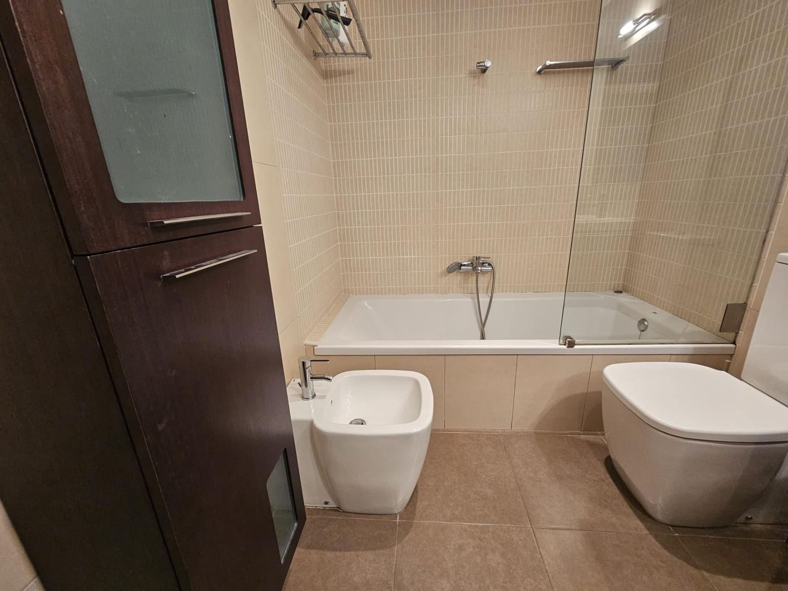 Appartement de 2 chambres à louer à Valence ville - 1 350 € (Ref: 9536796)