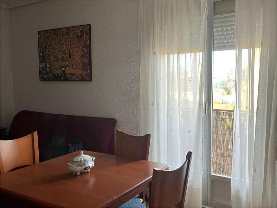 3 Zimmer Wohnung zu vermieten in Valencia Stadt - 1.300 € (Ref: 9543638)