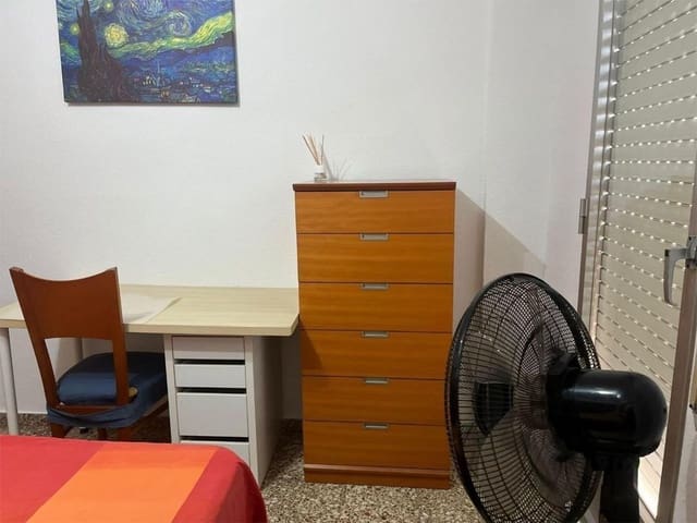 3 Zimmer Wohnung zu vermieten in La Creu Coberta, València Stadt - 1.300 € (Ref: 9543638)