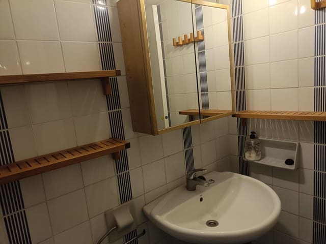 2 Zimmer Wohnung zu vermieten in Algiros, València Stadt - 1.200 € (Ref: 9543639)